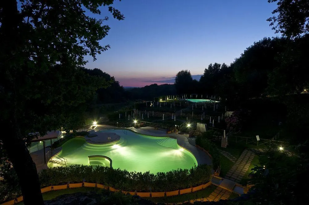Lägenhetshotell Residence Terme Di Sorano
